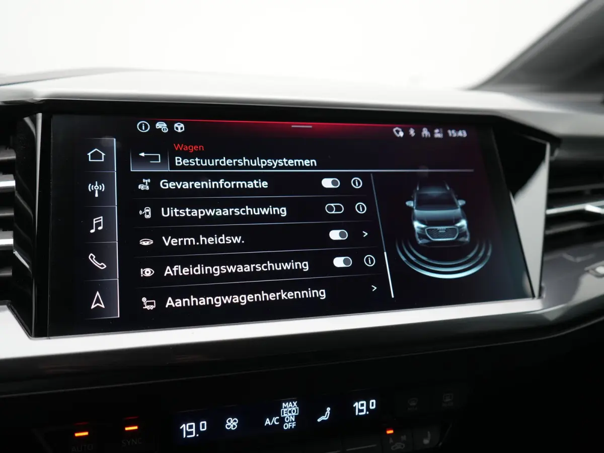 45 quattro S Line 82 kWh 286pk Dealer O.H | Trekhaak Af Fabriek | Adaptive Cruise | 360 Camera | Matrix LED | Lederen Sportstoelen Verwarmd | Keyless | Sfeerverlichting | Blis | Navigatie | 