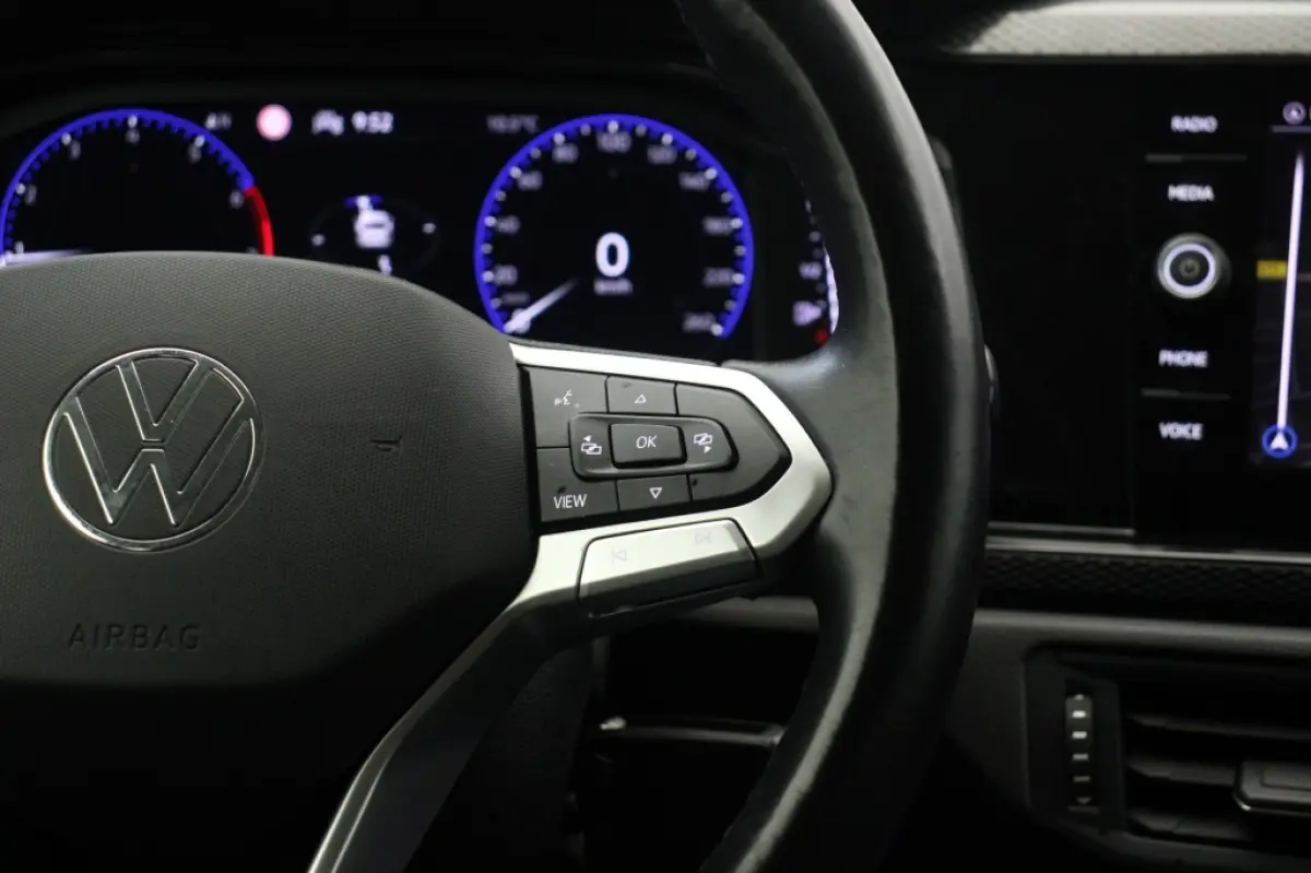 1.0 TSI Life Business - Digitaal Cockpit, Carplay, Adapt. Cruise, Clima, Stoelverw.