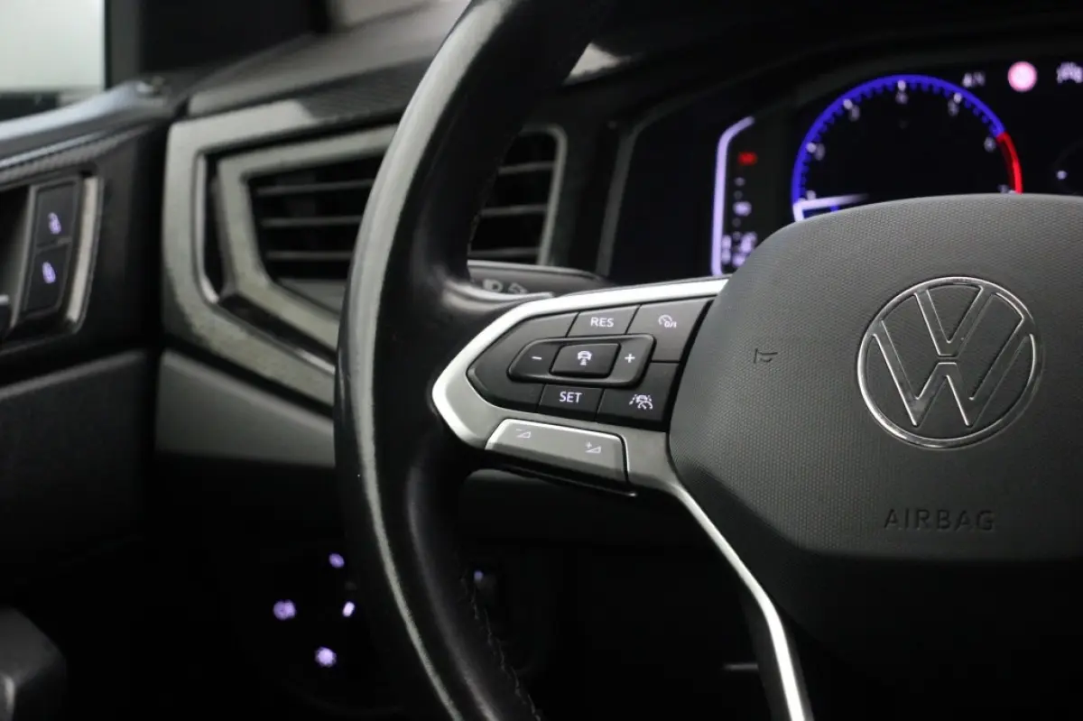 1.0 TSI Life Business - Digitaal Cockpit, Carplay, Adapt. Cruise, Clima, Stoelverw.