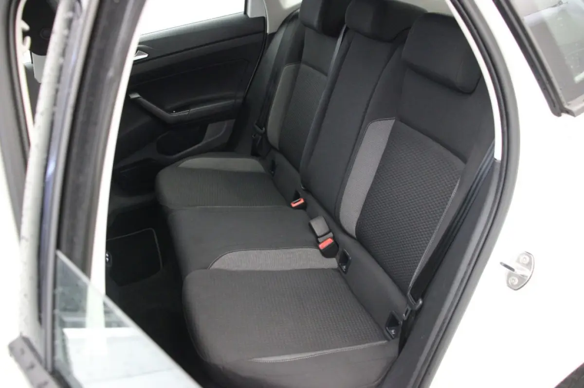 1.0 TSI Life Business - Digitaal Cockpit, Carplay, Adapt. Cruise, Clima, Stoelverw.