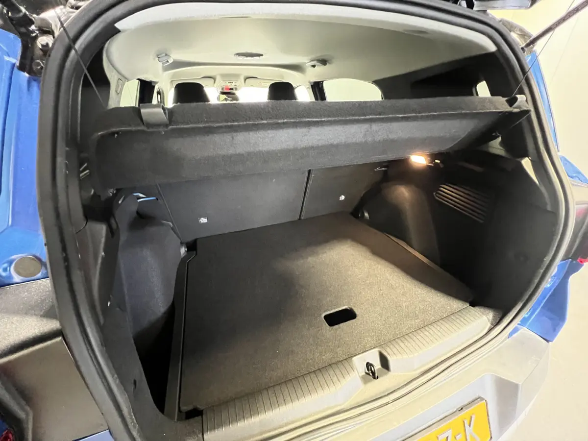 1.2 Turbo Hybrid GS | Navigatie/Android/Apple Carplay | LM Velgen 17" | Voorstoelen/Stuur/Voorruit Verwarmd | Cruise Control | Achteruitrijcamera | Airco |