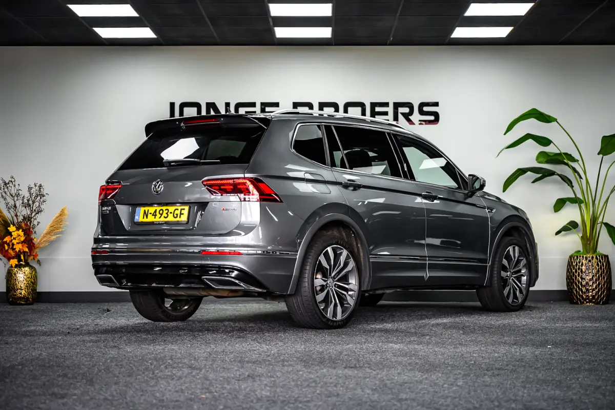 2.0 TSI 4Motion Highline Business R 7p. Pano/Trekhaak/HUD/Virtual