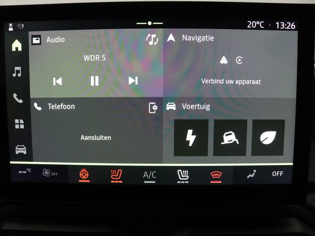 140pk Hybrid Journey Apple Carplay/Android Auto | Climate