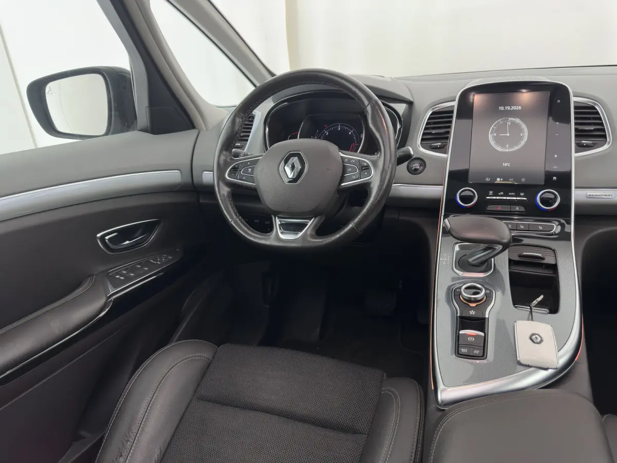 2.0 Blue dCi Intens 7pers. *AUT | PANO | HEAD-UP | LEATHER | CRUISE | FULL-LED | CAMERA | KEYLESS | HEATED-COMFORTSEATS | PRIVACY-GLASS | ECC | PDC | AMBIENT-LIGHT | 19''ALU*