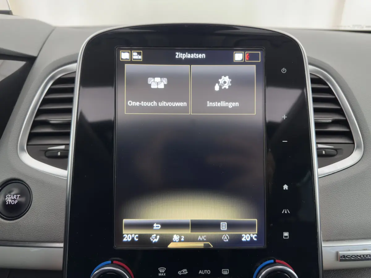 2.0 Blue dCi Intens 7pers. *AUT | PANO | HEAD-UP | LEATHER | CRUISE | FULL-LED | CAMERA | KEYLESS | HEATED-COMFORTSEATS | PRIVACY-GLASS | ECC | PDC | AMBIENT-LIGHT | 19''ALU*