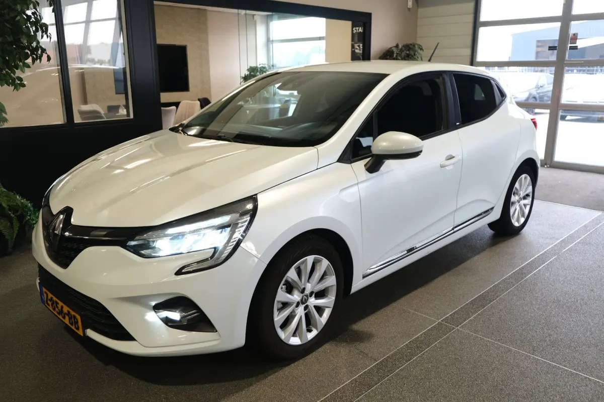 1.6 E-Tech Hybrid 140 Zen Navi Cruise PDC