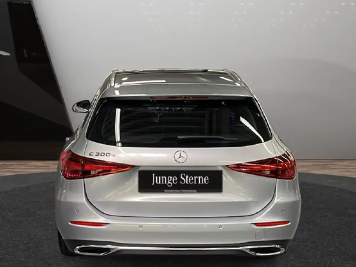300e T AVANTGARDE ** LED, PANO, TREKH, MEM, WINTER-PACK, 18-inch LMV ** Ex MB-AG - UNFALLFREI ** ** INFORMEER OOK NAAR ONZE AANTREKKELIJKE FINANCIAL-LEASE TARIEVEN **