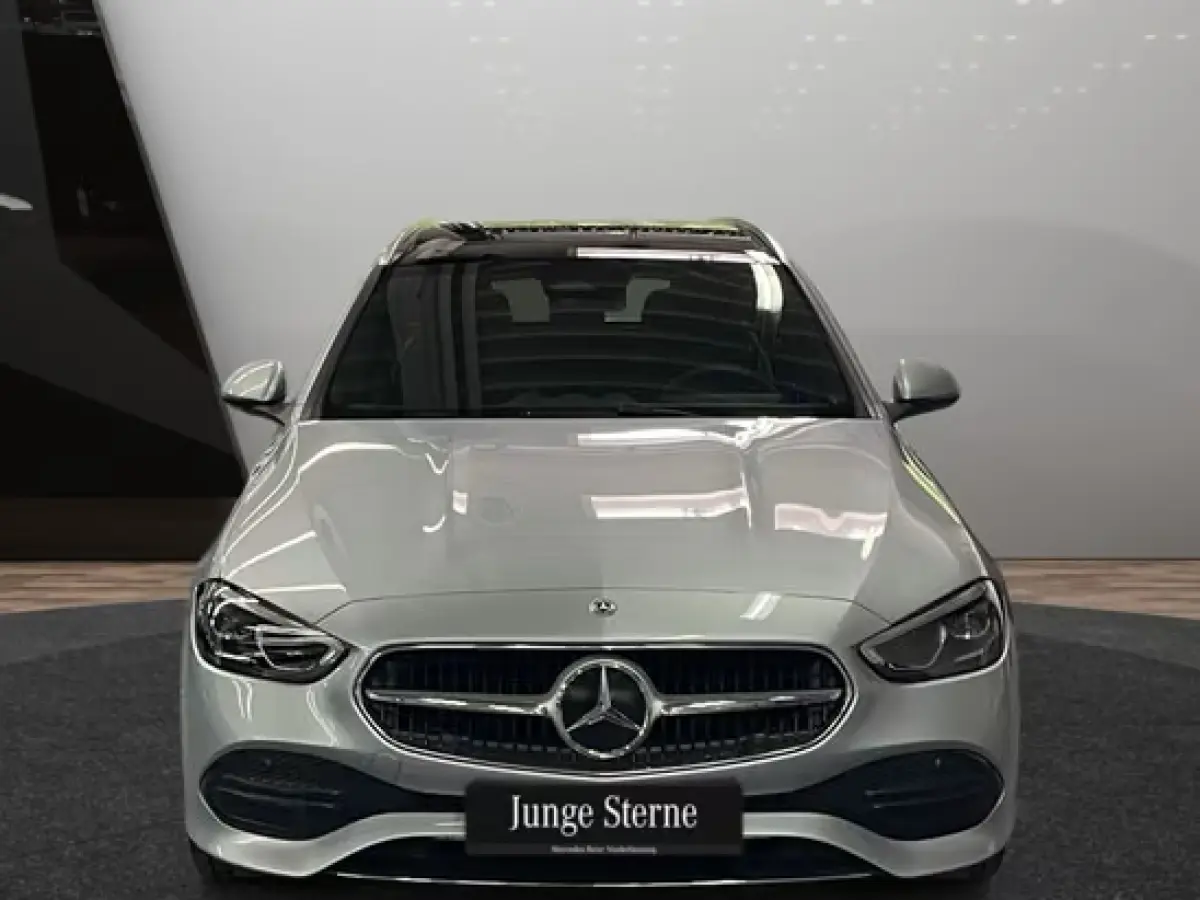 300e T AVANTGARDE ** LED, PANO, TREKH, MEM, WINTER-PACK, 18-inch LMV ** Ex MB-AG - UNFALLFREI ** ** INFORMEER OOK NAAR ONZE AANTREKKELIJKE FINANCIAL-LEASE TARIEVEN **