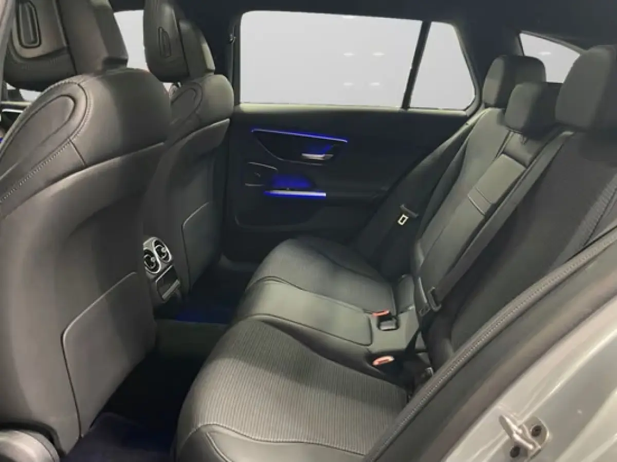 300e T AVANTGARDE ** LED, PANO, TREKH, MEM, WINTER-PACK, 18-inch LMV ** Ex MB-AG - UNFALLFREI ** ** INFORMEER OOK NAAR ONZE AANTREKKELIJKE FINANCIAL-LEASE TARIEVEN **