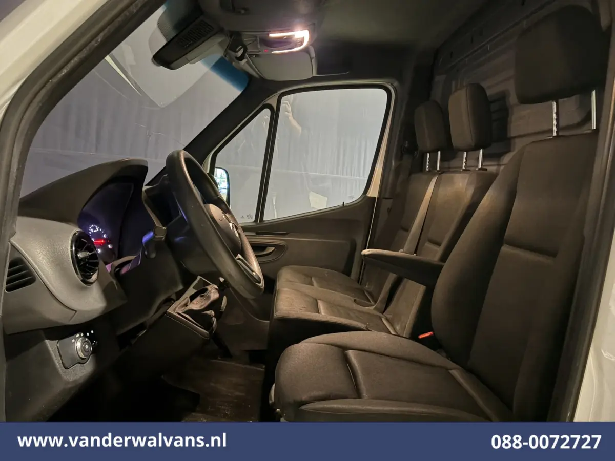 317 CDI 170pk L2H2 Euro6 Airco | Cruisecontrol | Navigatie | 360 graden Camera | Apple Carplay Chauffeursstoel, Stoelverwarming, parkeersensoren, bijrijdersbank, Android auto