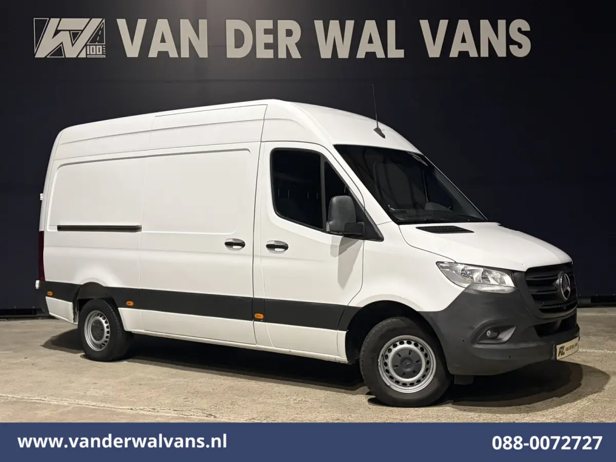 317 CDI 170pk L2H2 Euro6 Airco | Cruisecontrol | Navigatie | 360 graden Camera | Apple Carplay Chauffeursstoel, Stoelverwarming, parkeersensoren, bijrijdersbank, Android auto