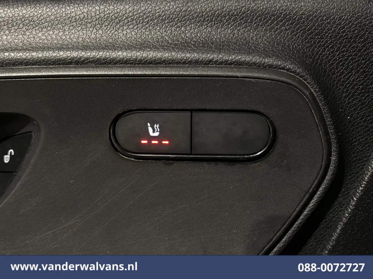 317 CDI 170pk L2H2 Euro6 Airco | Cruisecontrol | Navigatie | 360 graden Camera | Apple Carplay Chauffeursstoel, Stoelverwarming, parkeersensoren, bijrijdersbank, Android auto