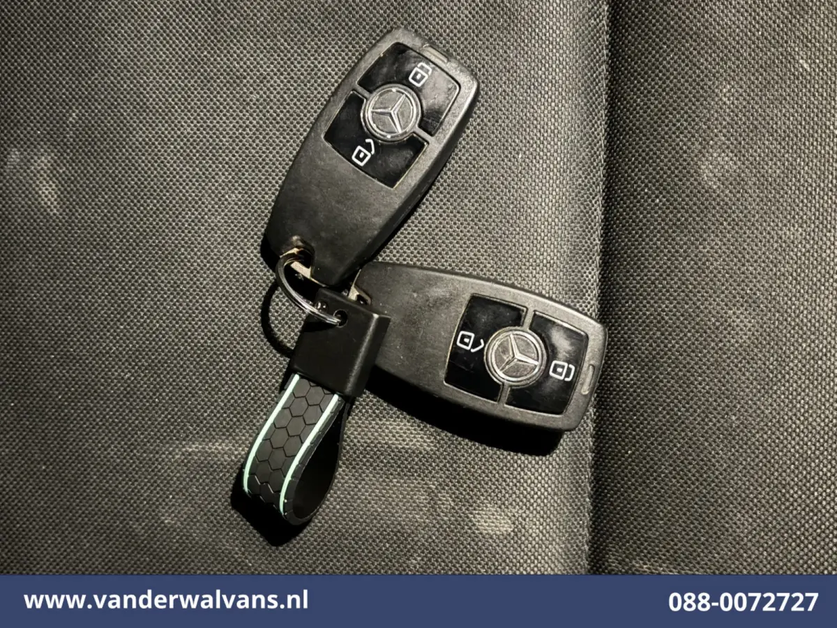 317 CDI 170pk L2H2 Euro6 Airco | Cruisecontrol | Navigatie | 360 graden Camera | Apple Carplay Chauffeursstoel, Stoelverwarming, parkeersensoren, bijrijdersbank, Android auto