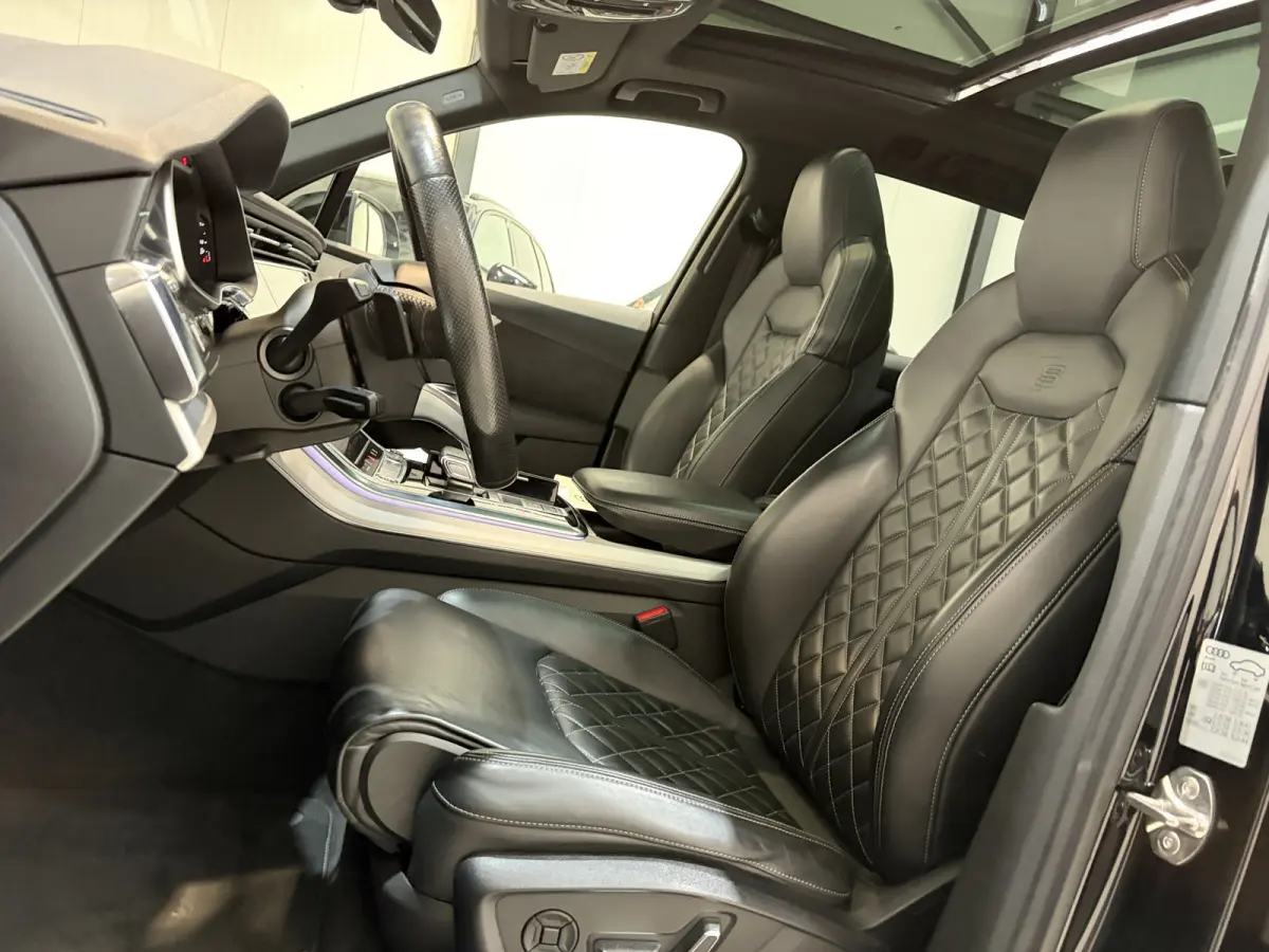 60 TFSI e quattro Competition