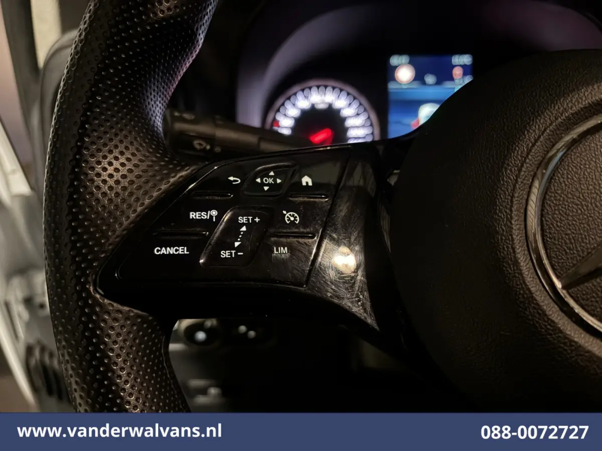 116 CDI 164pk 2025 Model L2H1 Euro6 Airco | XL MBUX | Navigatie | Camera | Cruisecontrol Stoelverwarming, Parkeersensoren, Bijrijdersbank