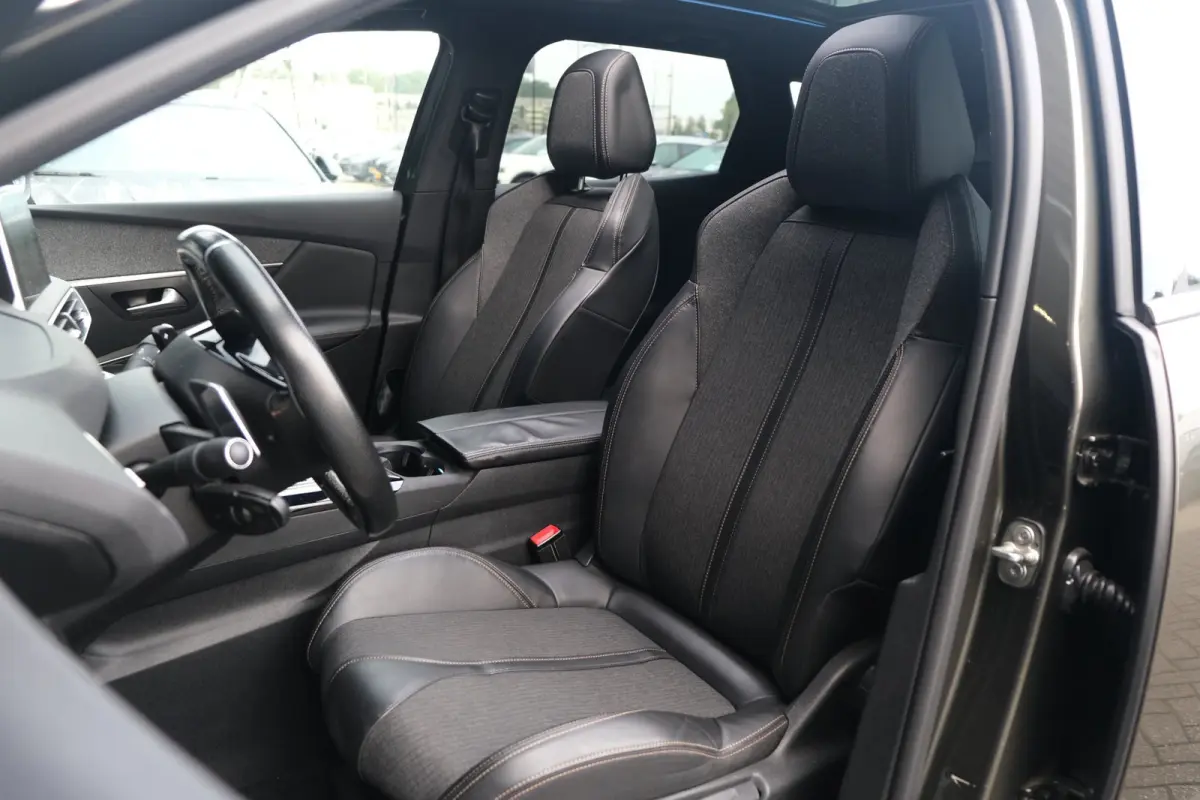 1.6 e-THP GT Line Automaat Pano Cruise PDC