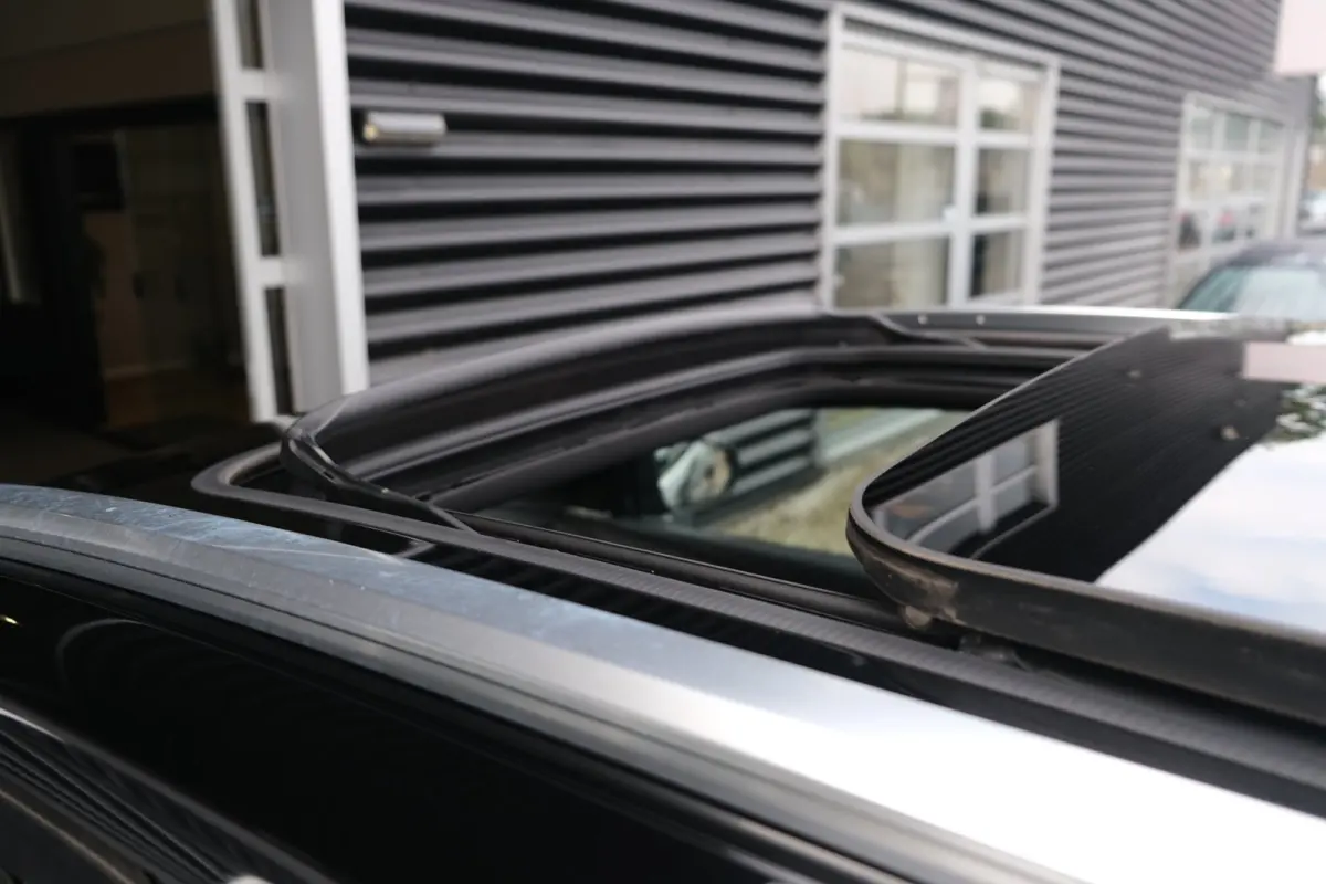 1.6 e-THP GT Line Automaat Pano Cruise PDC
