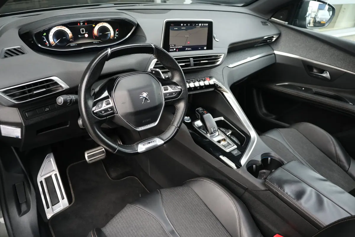 1.6 e-THP GT Line Automaat Pano Cruise PDC