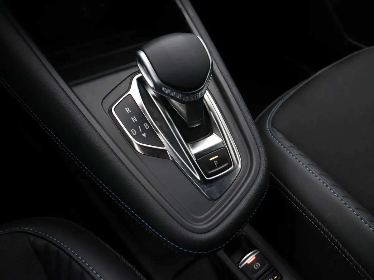 full hybrid 145pk E-Tech Esprit Alpine | Stuurverwarming | Adaptive Cruise | Digitale Cockpit | Achteruitrijcamera | Google Navigatie |
