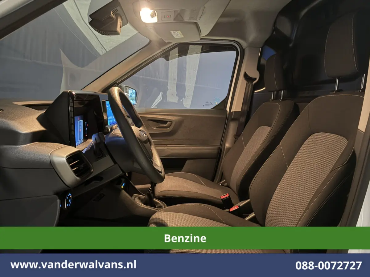 1.0 Trend 101pk Benzine L1H1 Euro6 Airco | Apple Carplay | Cruisecontrol | Parkeersensoren Android auto