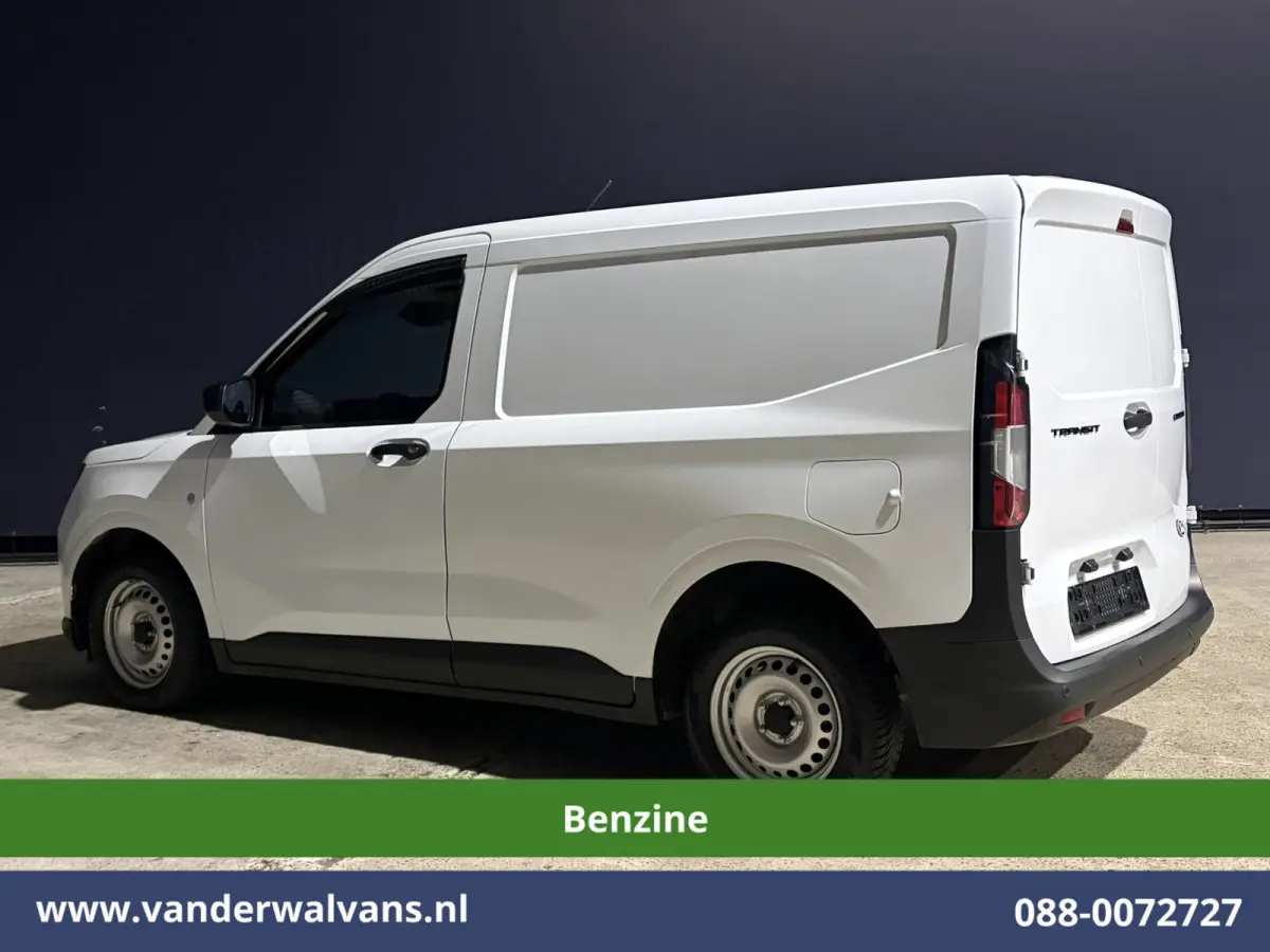 1.0 Trend 101pk Benzine L1H1 Euro6 Airco | Apple Carplay | Cruisecontrol | Parkeersensoren Android auto