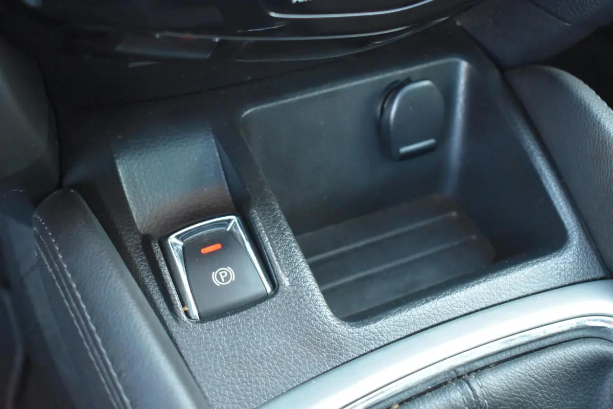 1.2 N-Connecta|trekhaak|camera|navi|pano|climate