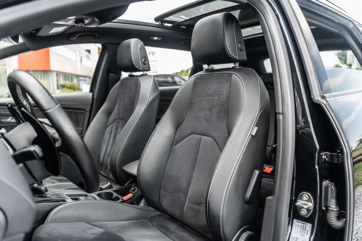 2.0 TSI 4DRIVE CUPRA Ultimate Pano Beats Camera