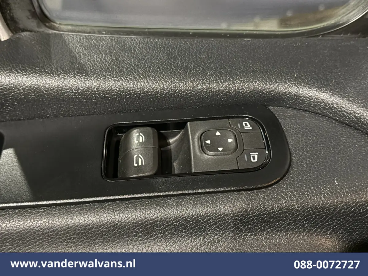 315 CDI 150pk L2H1 Euro6 Airco | Camera | Chauffeursstoel | Apple carplay | Android auto, tachograaf