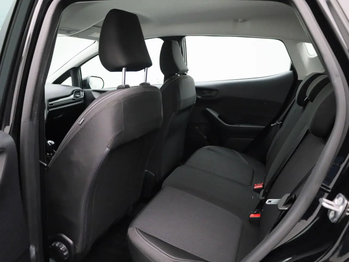 1.0 EcoBoost Titanium | APPLE CARPLAY - ANDROID AUTO | CLIMATE CONTROL | CRUISE CONTROL | PARKEERSENSOREN ACHTER | LANE ASSIST |