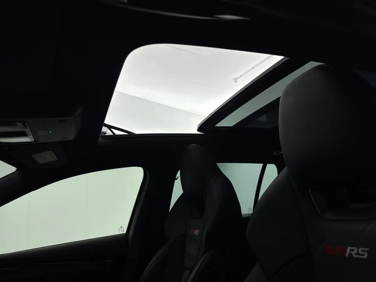 1.4 TSI RS iV PHEV Business Panoramadak | Canton Audio |