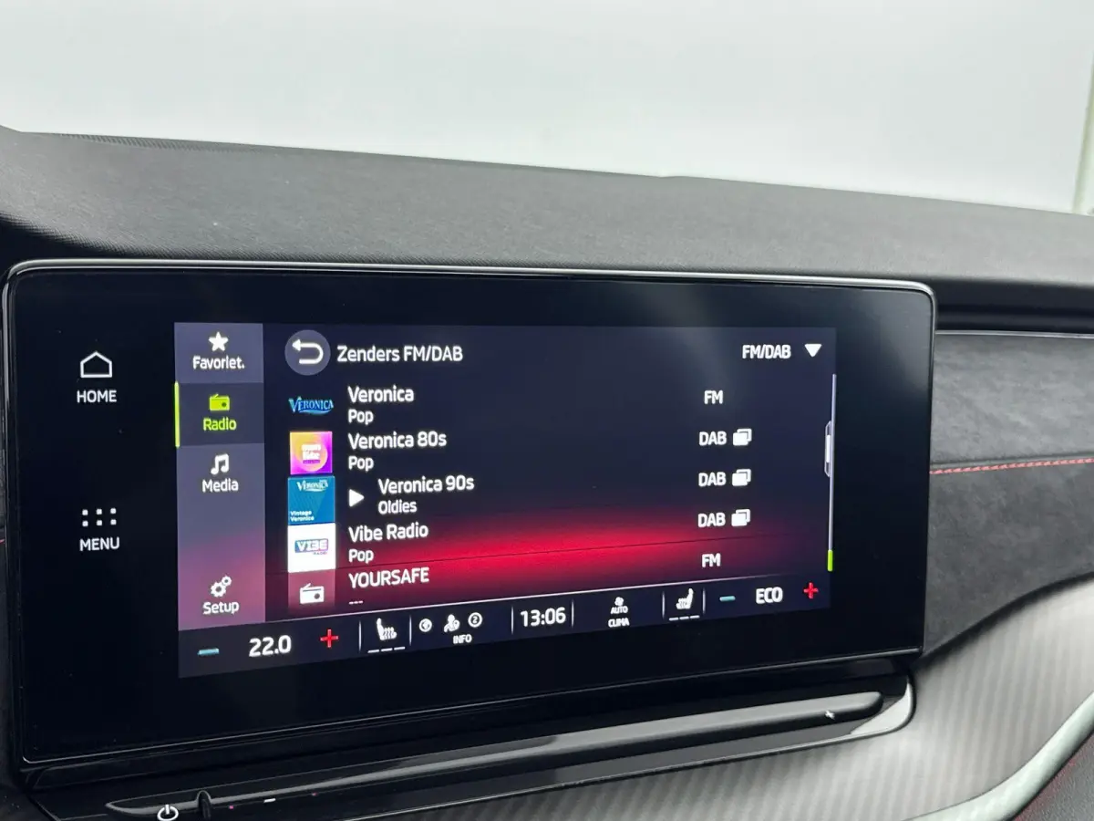 1.4 TSI RS iV PHEV Business Panoramadak | Canton Audio |