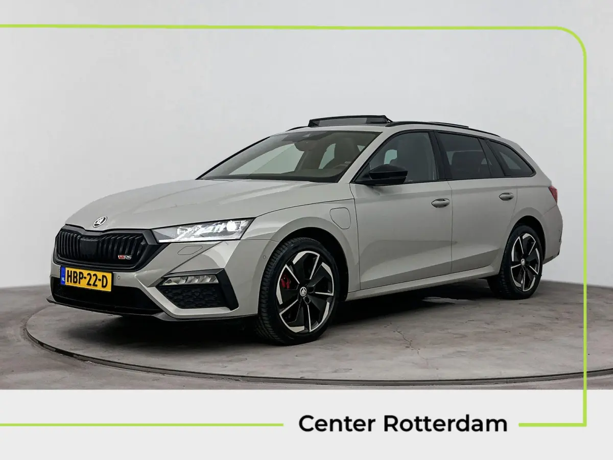 1.4 TSI RS iV PHEV Business Panoramadak | Canton Audio |