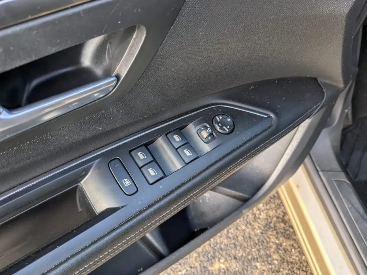 1.6 e-THP Blue Lease Premium 7 pers, Automaat