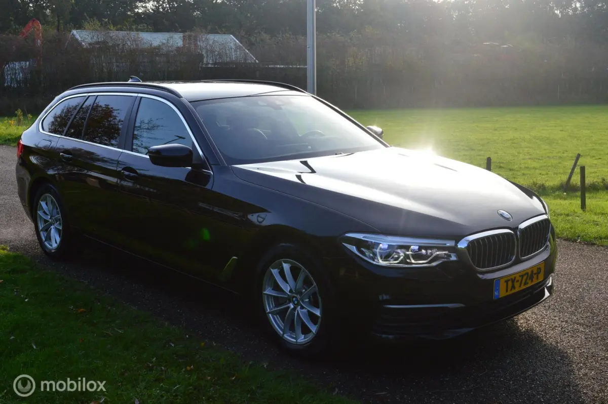 G31 520i High Executive / 2018 / 195dkm