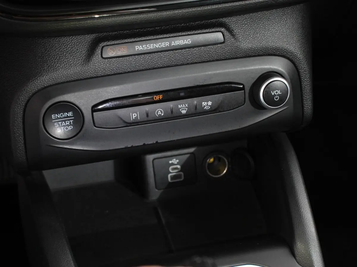 1.0 Focus 125 PK HB ST-Line Automaat Navi Climate control cruise control Carplay LM velgen Parkeersensoren Led Matrix koplampen
