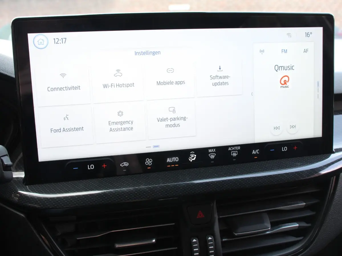 1.0 Focus 125 PK HB ST-Line Automaat Navi Climate control cruise control Carplay LM velgen Parkeersensoren Led Matrix koplampen