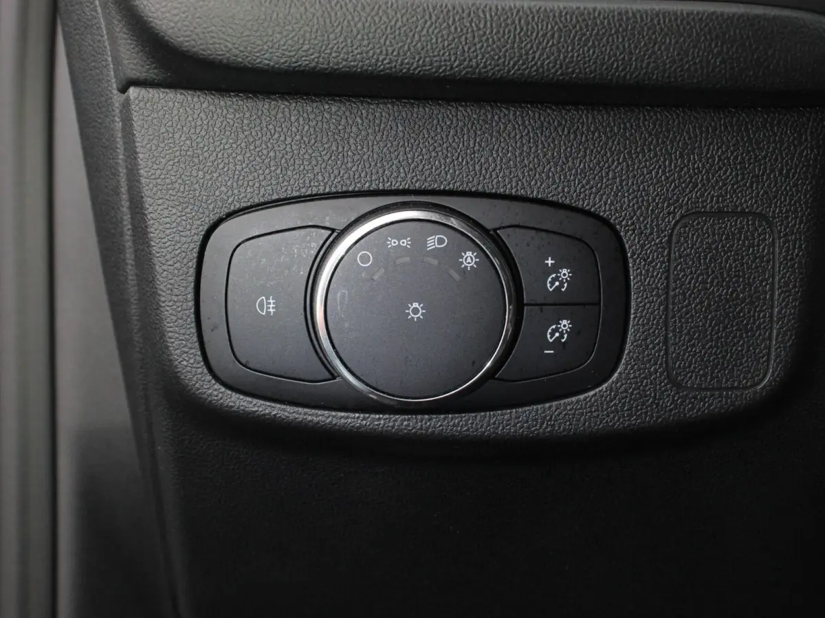 1.0 Focus 125 PK HB ST-Line Automaat Navi Climate control cruise control Carplay LM velgen Parkeersensoren Led Matrix koplampen