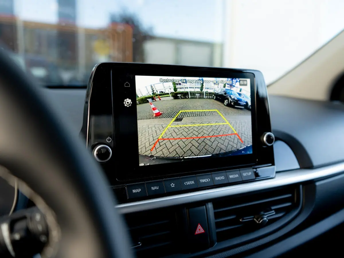 1.0 GDi DynamicLine | Navi | Airco | Cruise | Camera | Apple Carplay