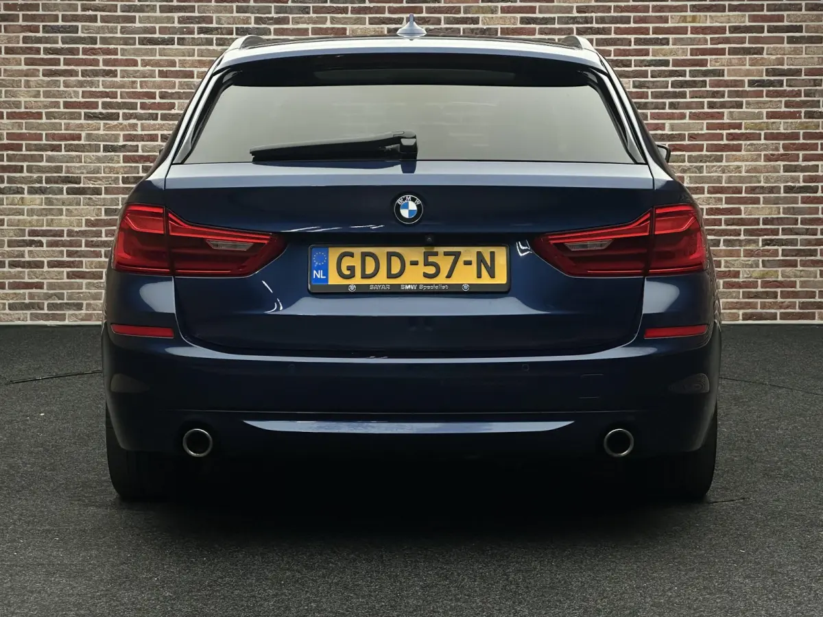 520d High Executive Edition Pano| Head up| Harman Kardon
