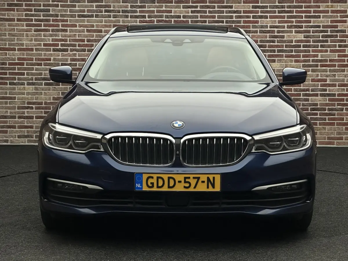 520d High Executive Edition Pano| Head up| Harman Kardon