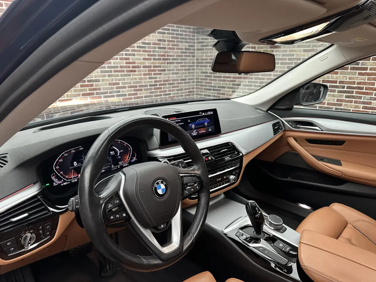 520d High Executive Edition Pano| Head up| Harman Kardon