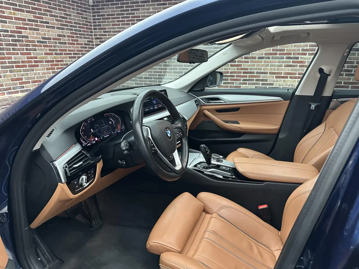 520d High Executive Edition Pano| Head up| Harman Kardon