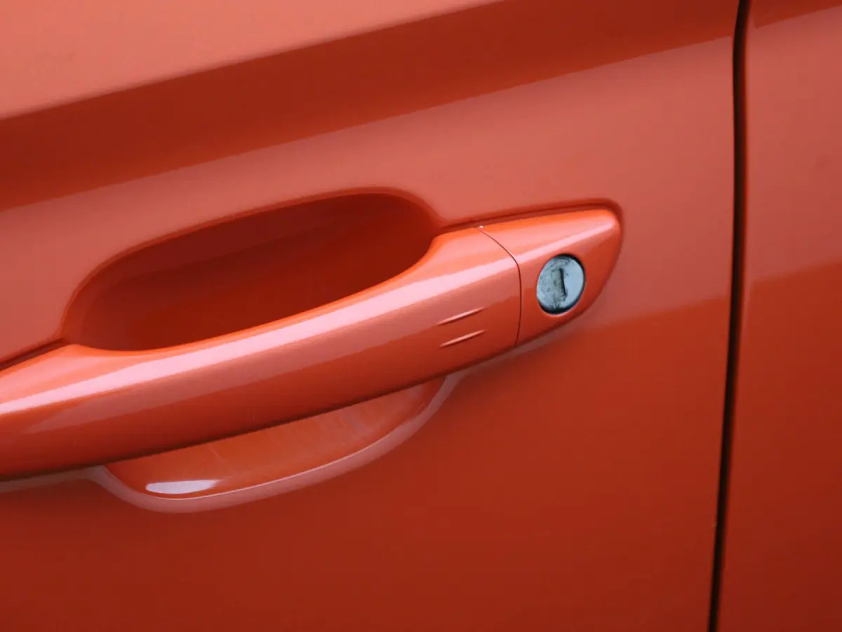 Corsa-e Auto e-Elegance | NAVIGATIE | CAMERA | CLIMATE CONTROL | DIGITAAL DASHBOARD | LED | LMV | CRUISE CONTROL |