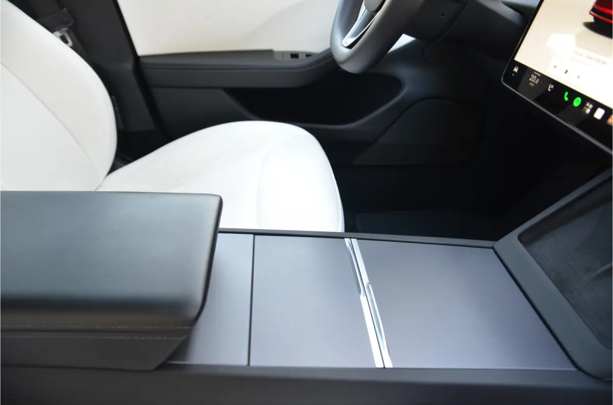 Premium Long Range AWD 78 kWh Highland, Trekhaak (1.000kg), AutoPilot4.0 (FSD 99,- p/mnd)