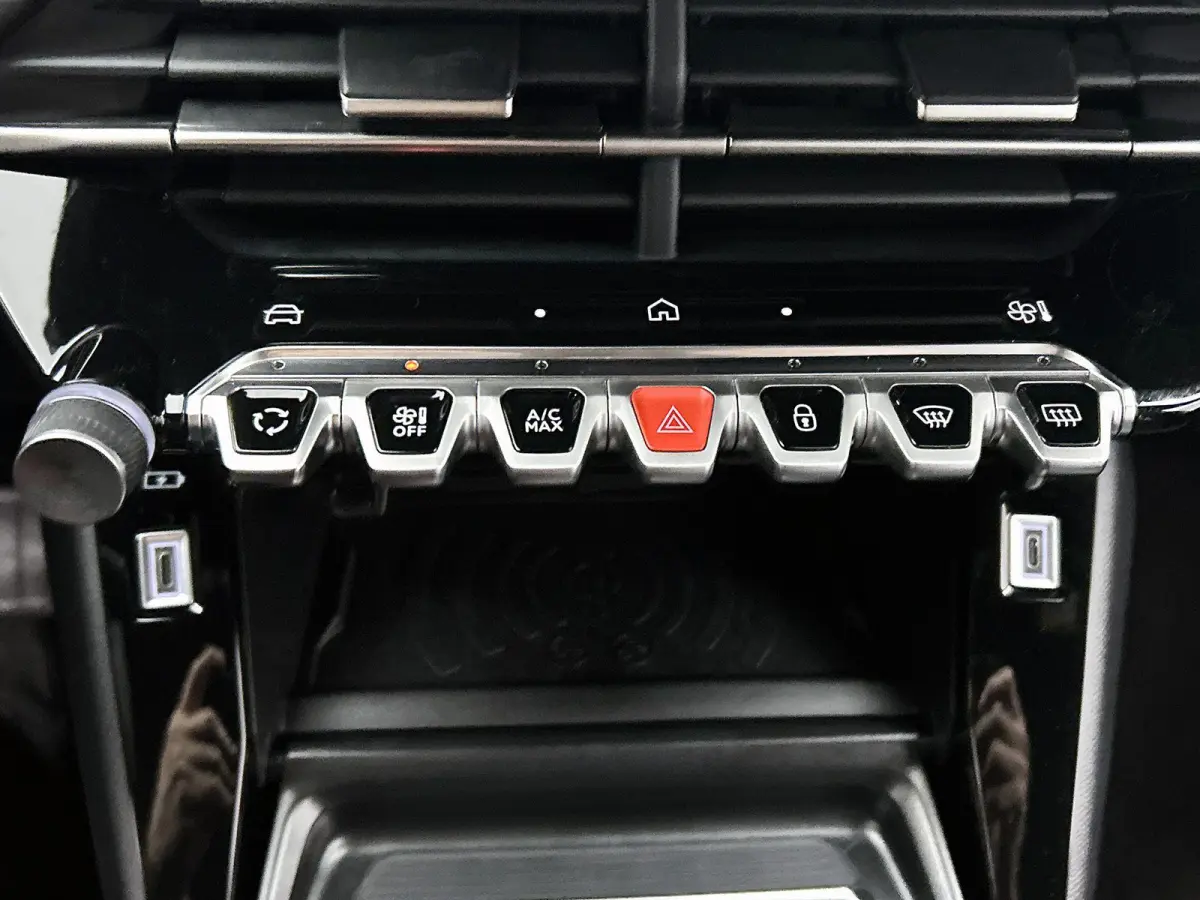 SUV Allure Hybrid 145pk Automaat | Navigatie | 360° Camera | Climate Control | Adaptieve Cruise Control | Parkeersensoren v+a | Keyless | Dodehoeksensor | Draadloze Apple Carplay / Android 