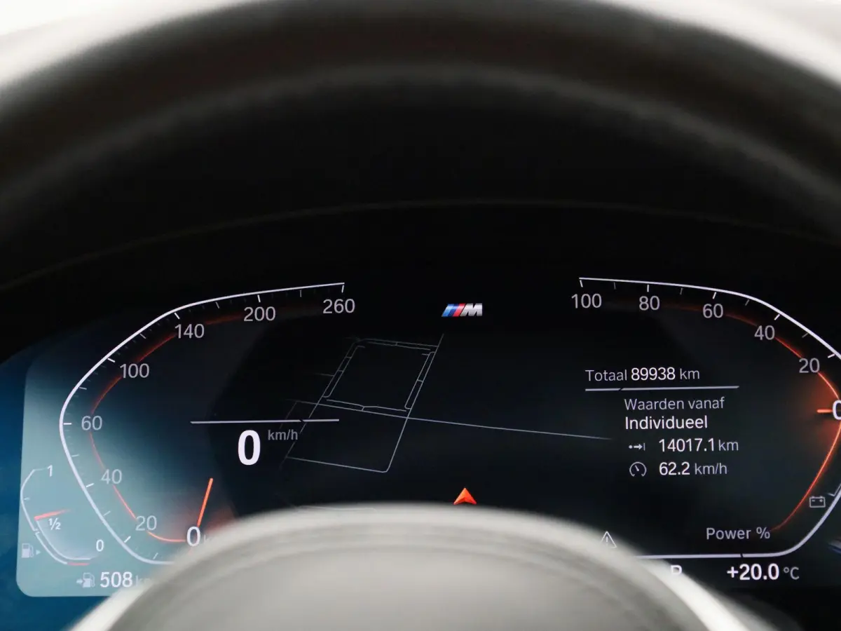 520i Business Edition Plus | Automaat | Apple Carplay / Android Auto | Panoramadak | Lederen Bekleding | Stoelverwarming | Lichtmetalen Velgen |