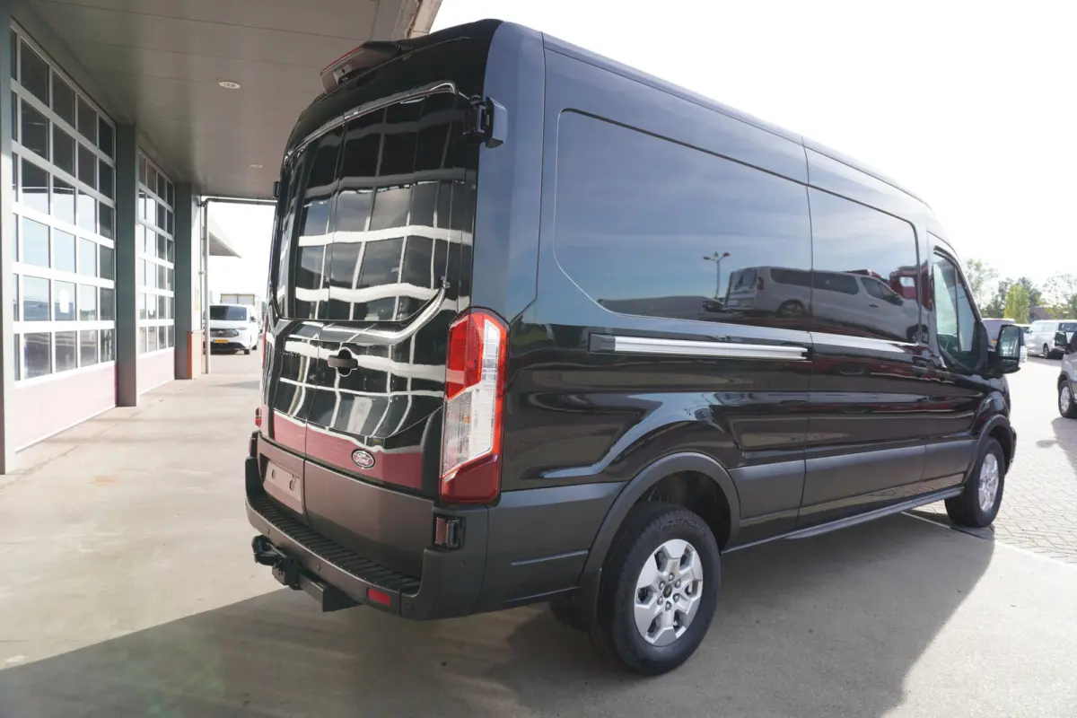 350L 2.0 TDCI 165Pk L3H2 Limited Automaat schuifdeur l+r nr. V109 | Airco | Adap.Cruise | 360 Camera | Navi | Trekhaak