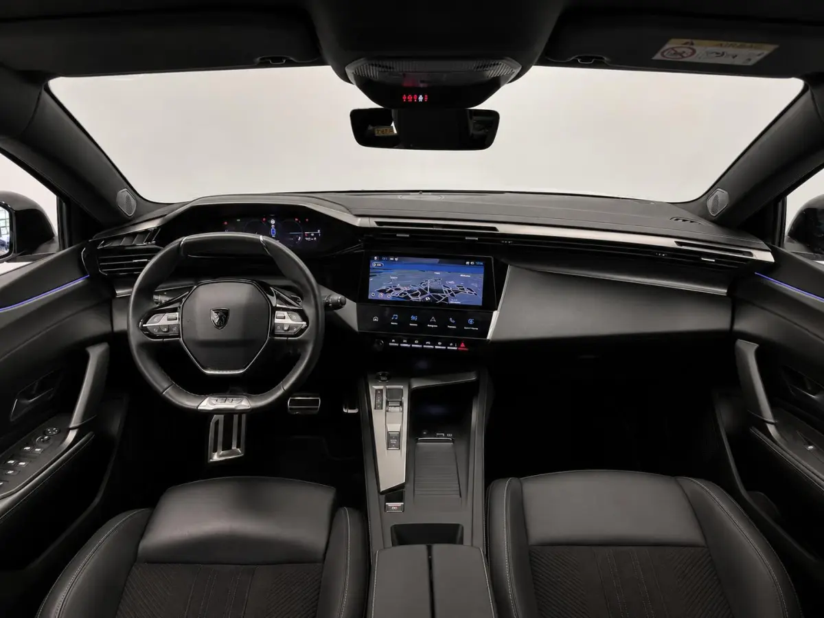 1.6 Plug-in Hybrid 225 GT Navigatie Apple Carplay/Android Auto Camera Parkeersensoren Adaptive Cruise Control Stoelverwarming FULL LED Climate Control Virtual Cockpit Lichtmetalen velgen