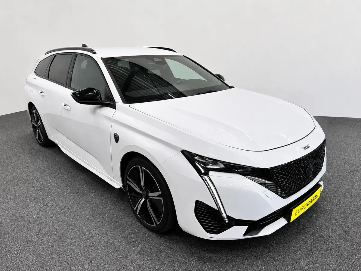 1.6 Plug-in Hybrid 225 GT Navigatie Apple Carplay/Android Auto Camera Parkeersensoren Adaptive Cruise Control Stoelverwarming FULL LED Climate Control Virtual Cockpit Lichtmetalen velgen