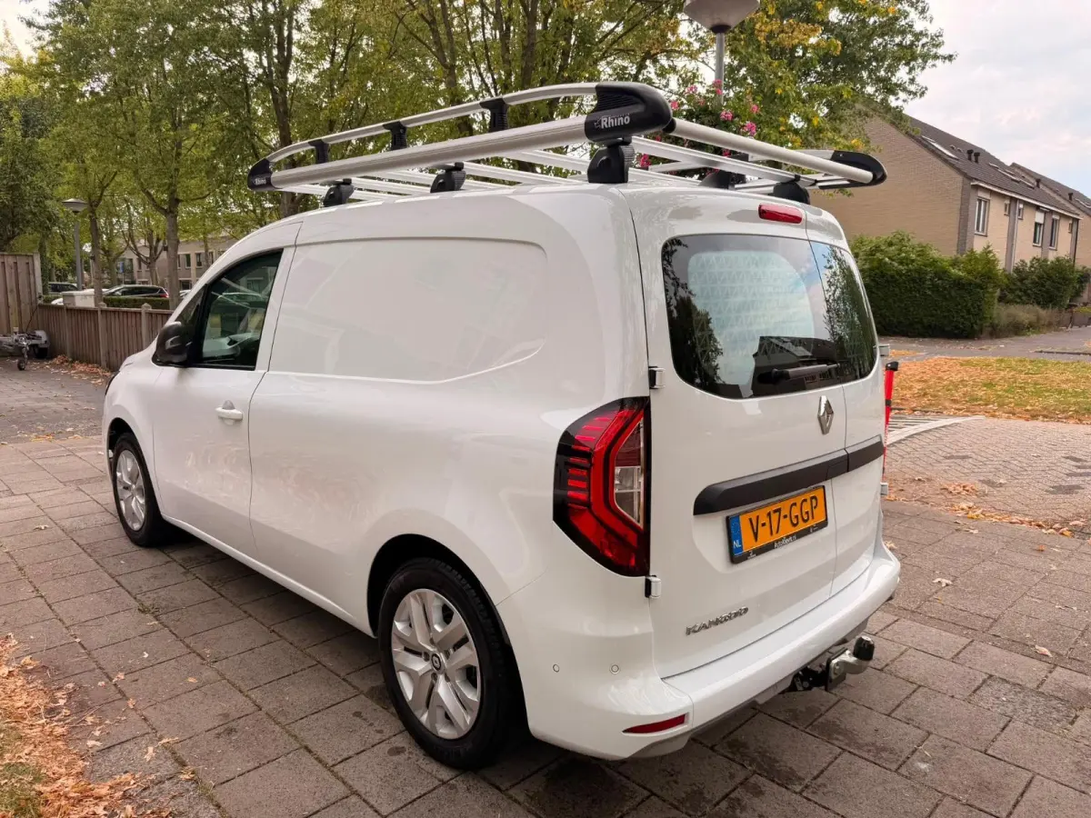 L1 Blue dCi 95 Luxe | Trekhaak | Ramen achter | Imperiaal |